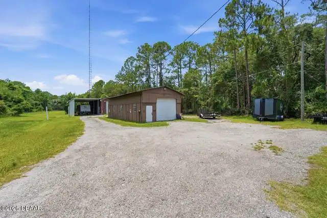 Listing Photo 16