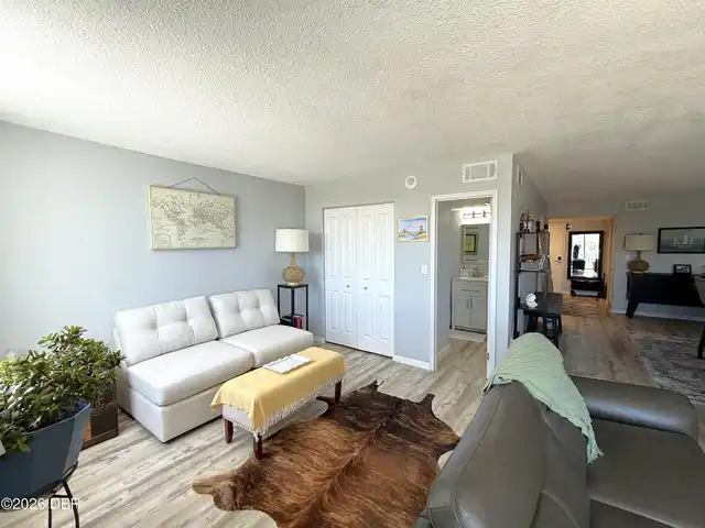 Listing Photo 22