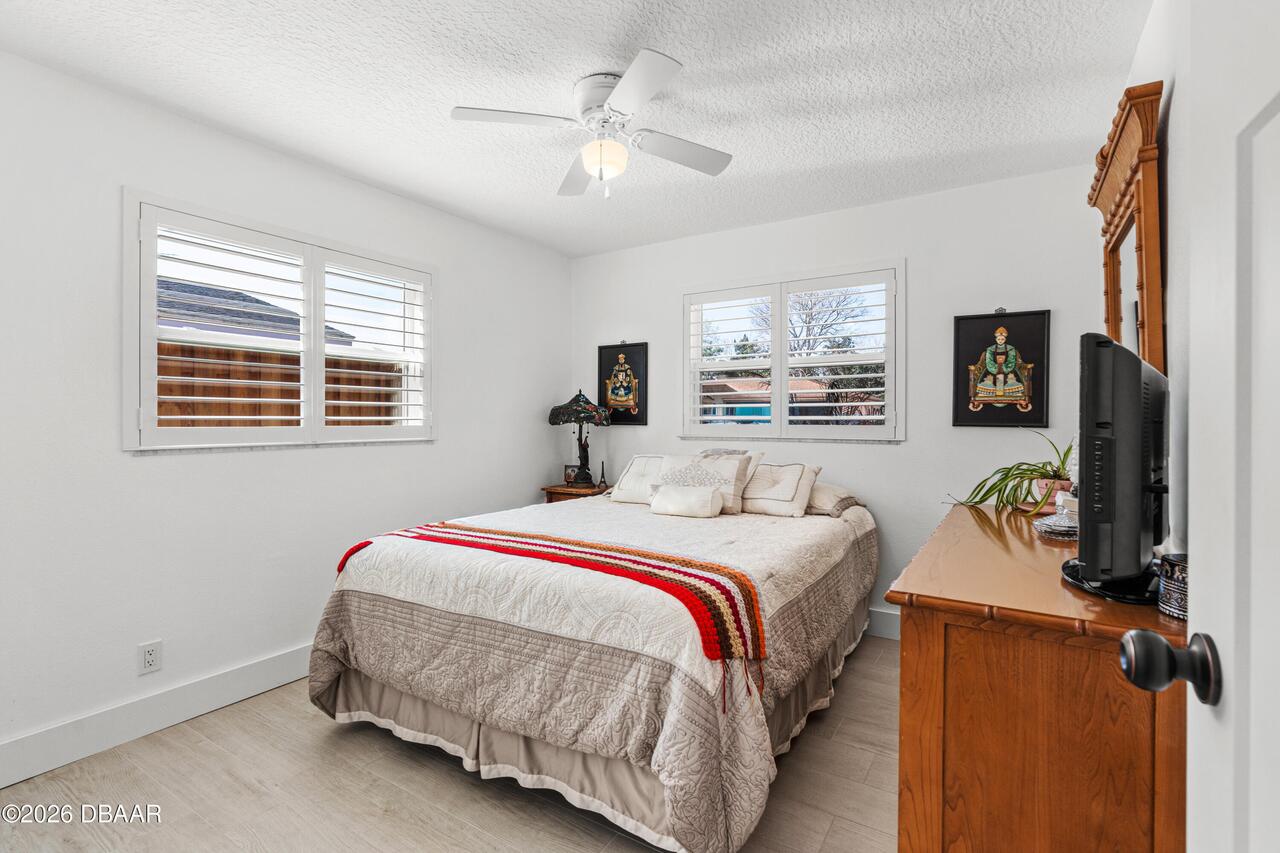 Listing Photo 15
