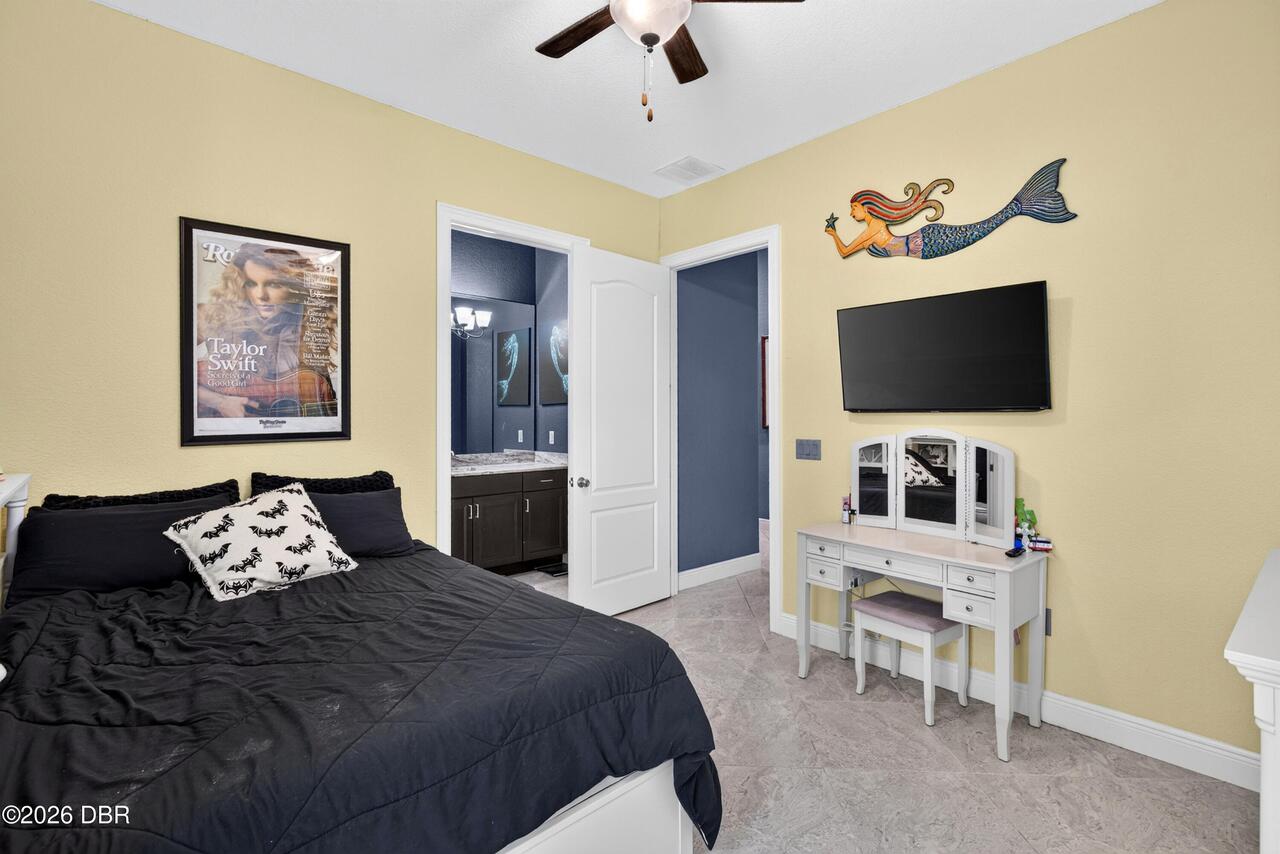 Listing Photo 43
