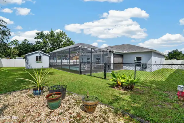 Listing Photo 6
