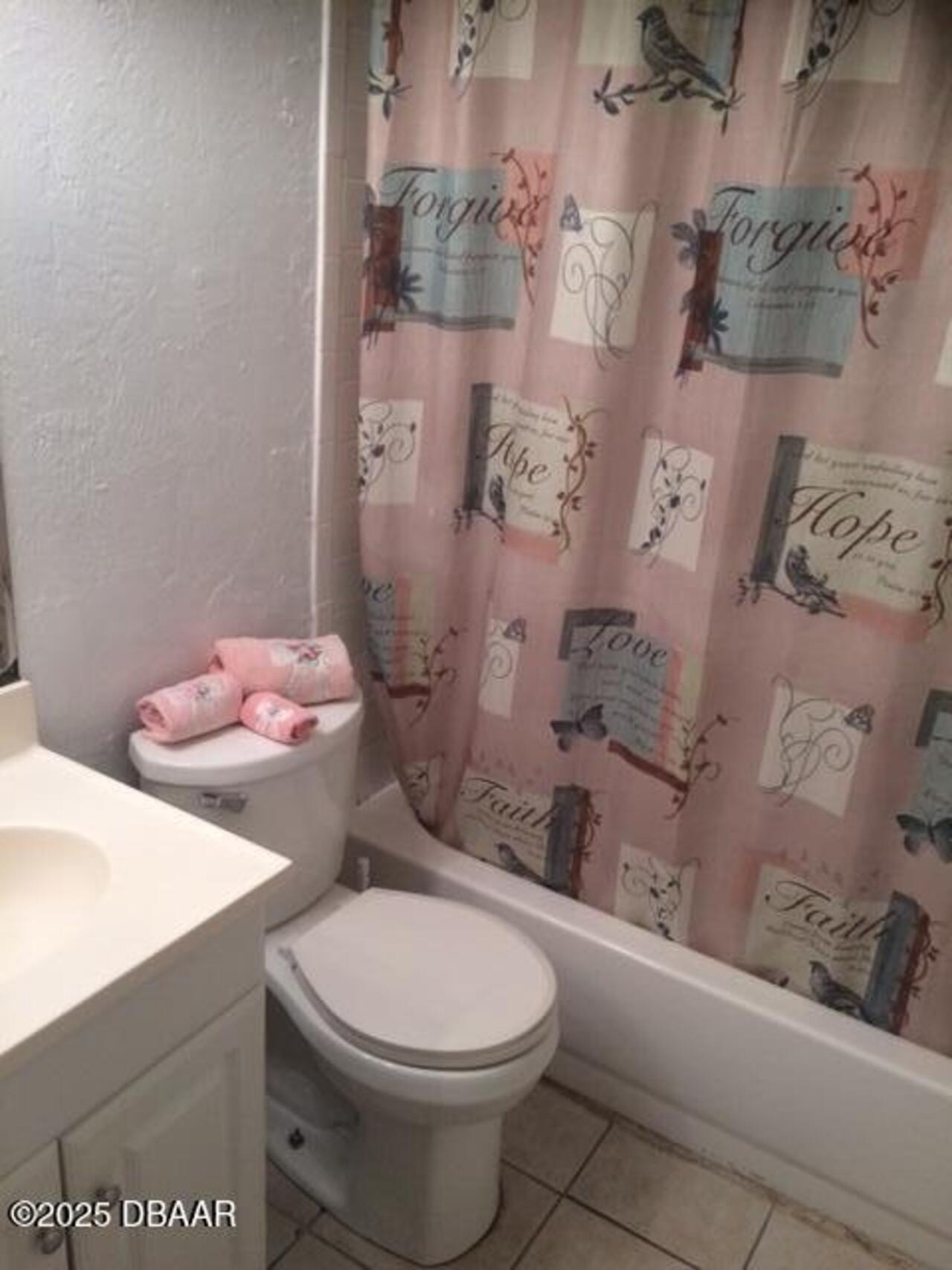 Listing Photo 11