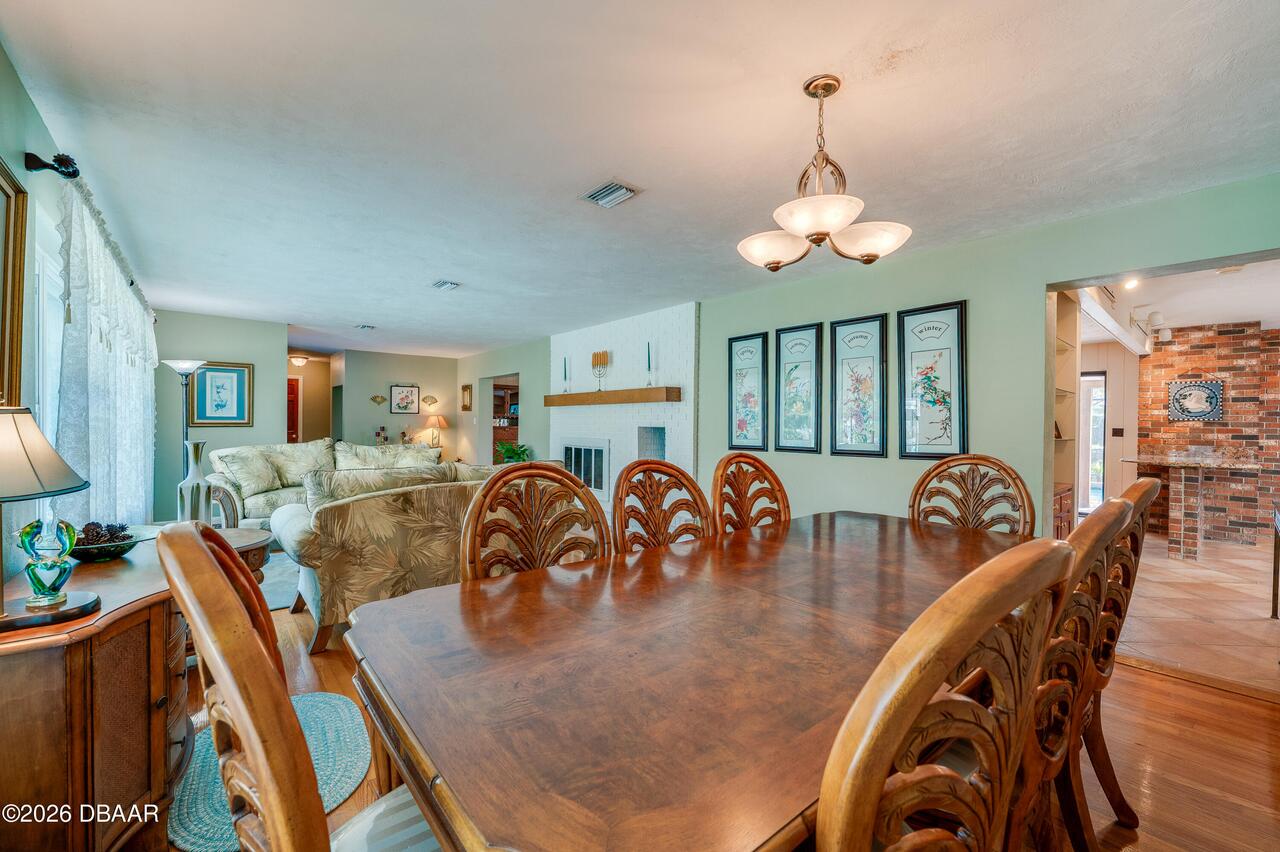 Listing Photo 8