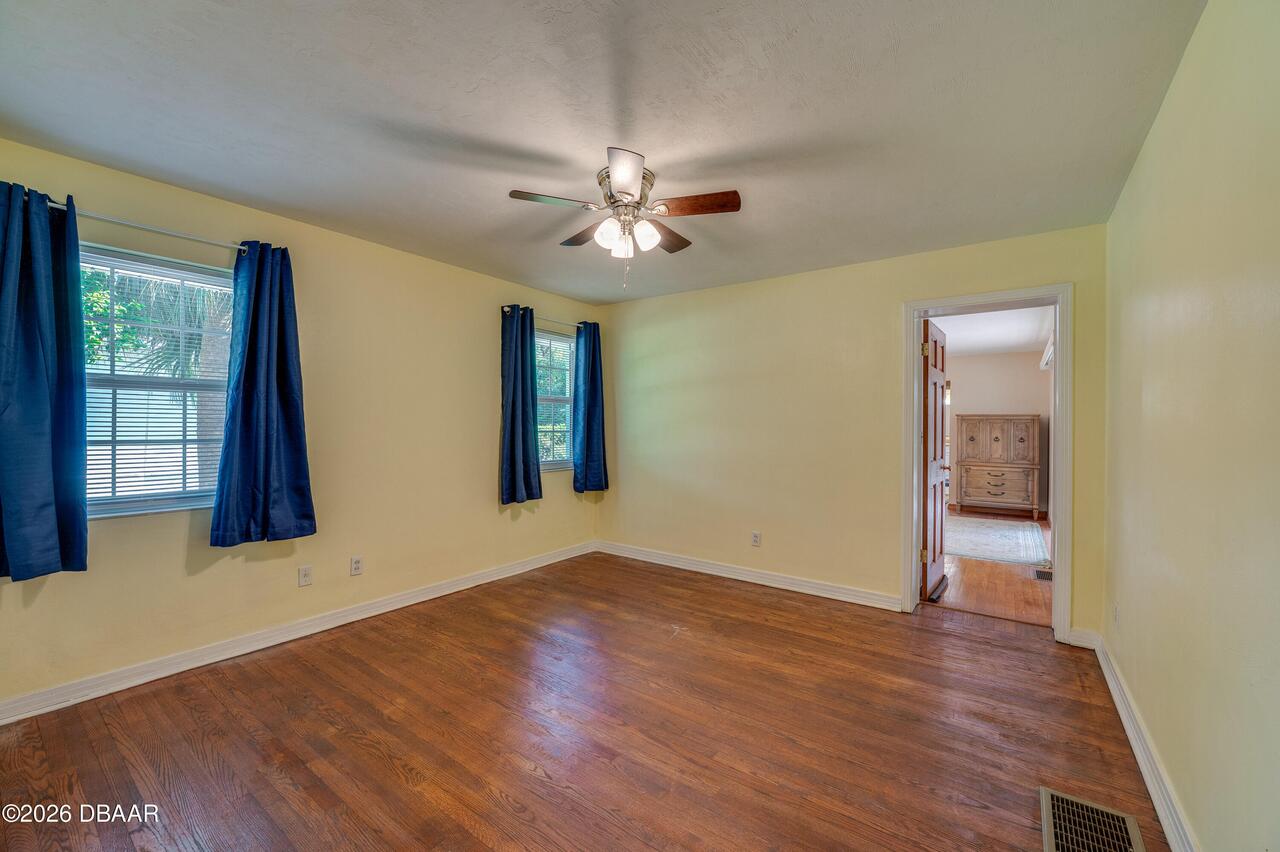Listing Photo 38