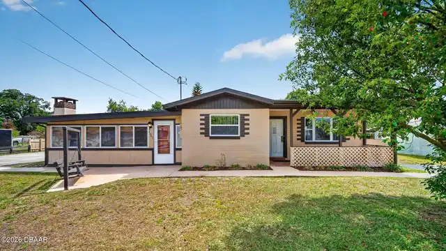 Listing Photo 9