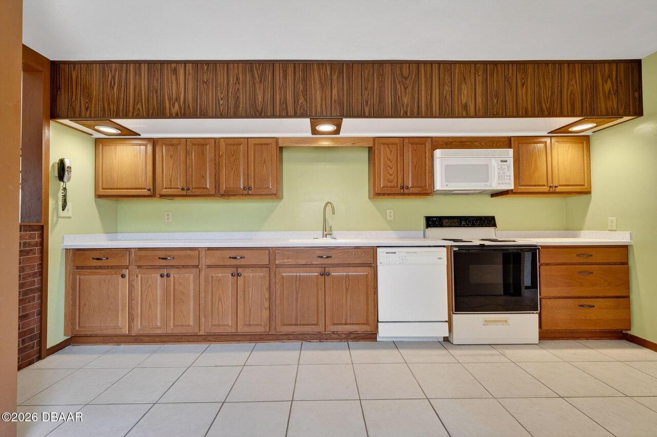 Listing Photo 16