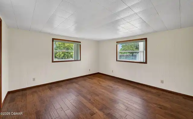 Listing Photo 20