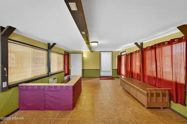 Listing Photo 28