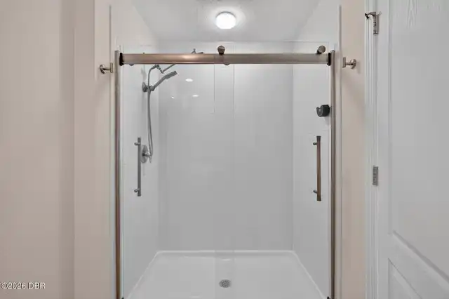 Listing Photo 24