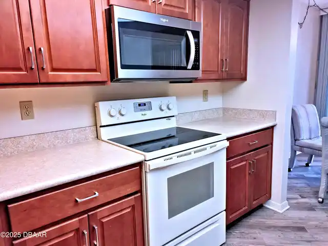 Listing Photo 25