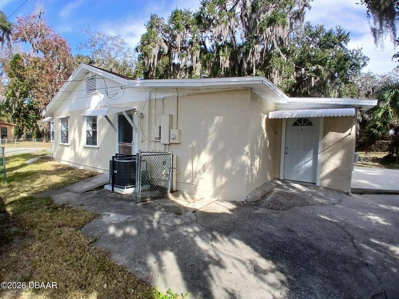 Listing Photo 12