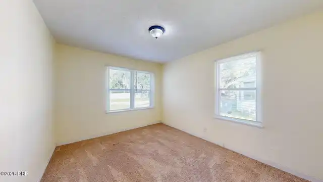 Listing Photo 9