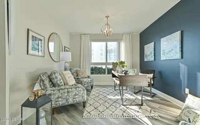 Listing Photo 18