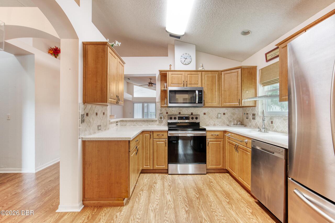 Listing Photo 7