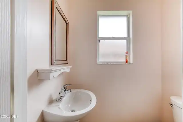 Listing Photo 16