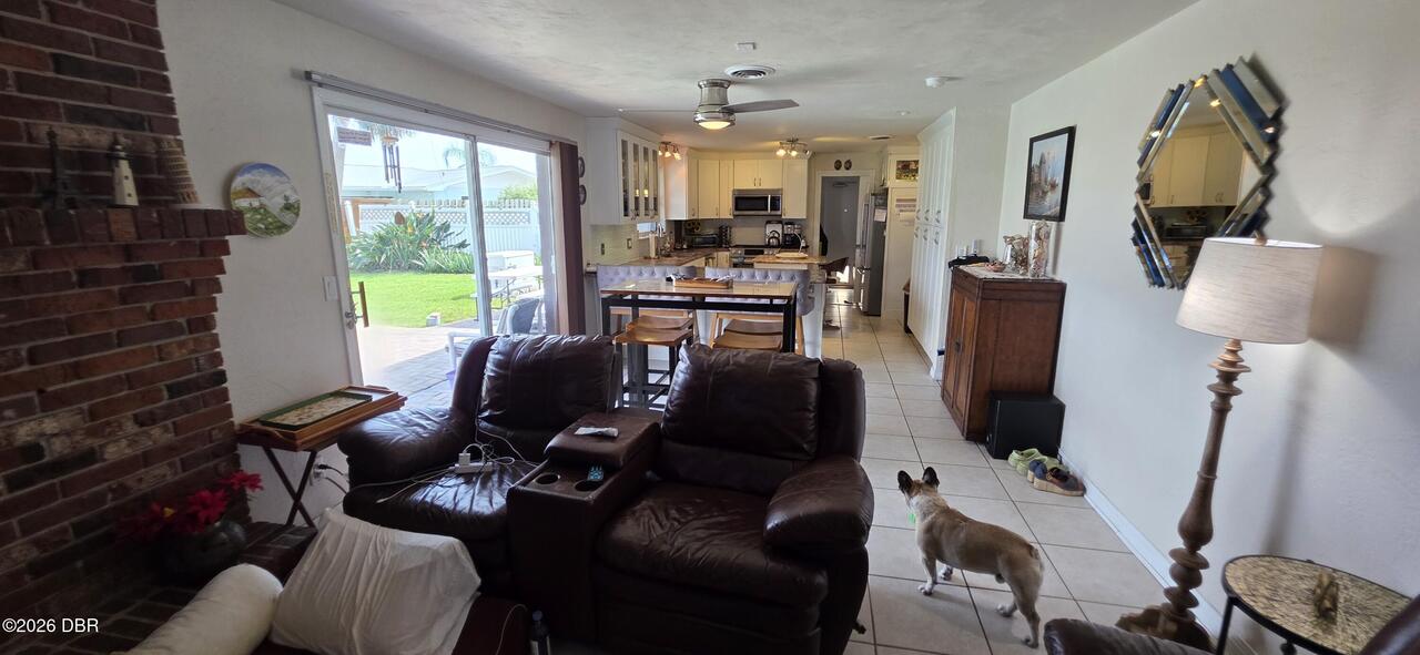 Listing Photo 8