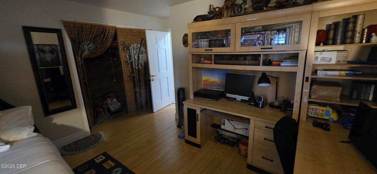Listing Photo 20