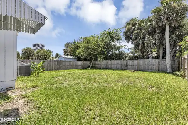 Listing Photo 32