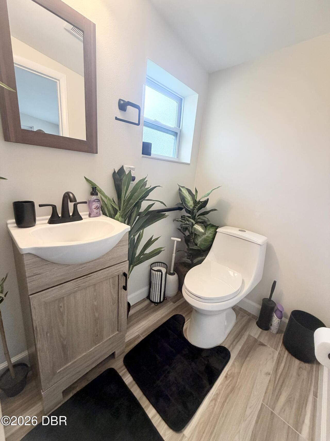 Listing Photo 11