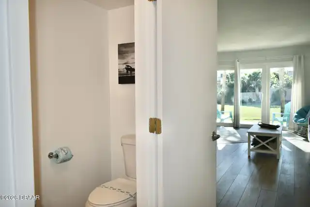 Listing Photo 10