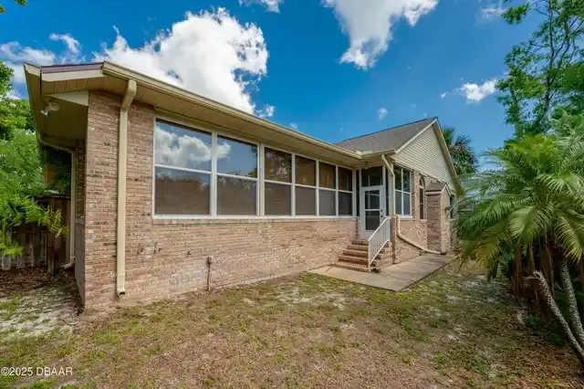 Listing Photo 7