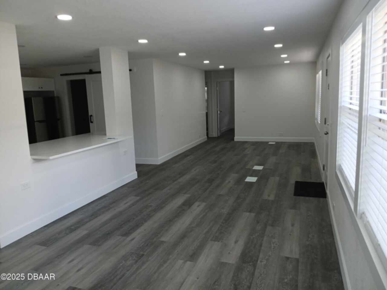 Listing Photo 14
