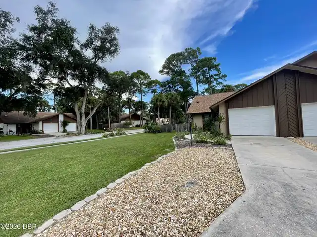 Listing Photo 33