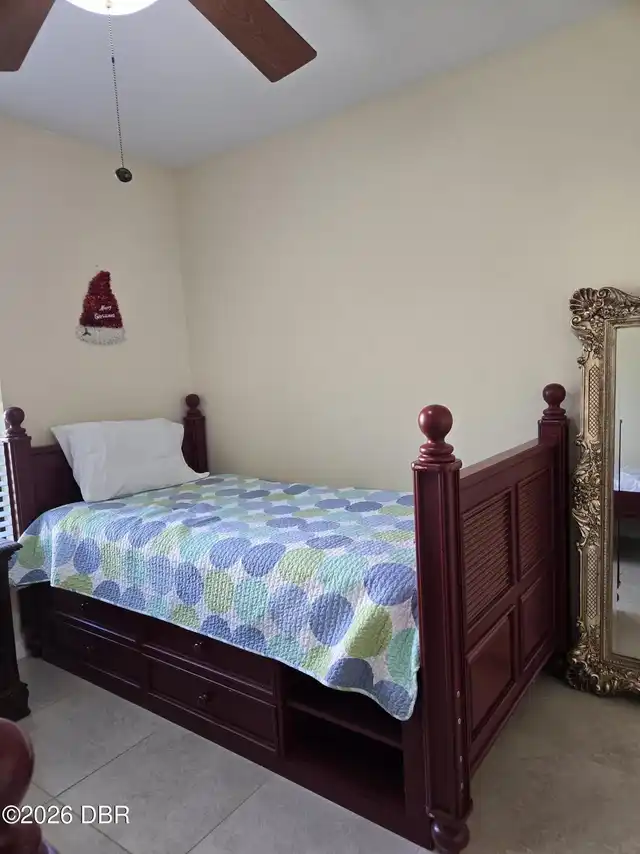 Listing Photo 9