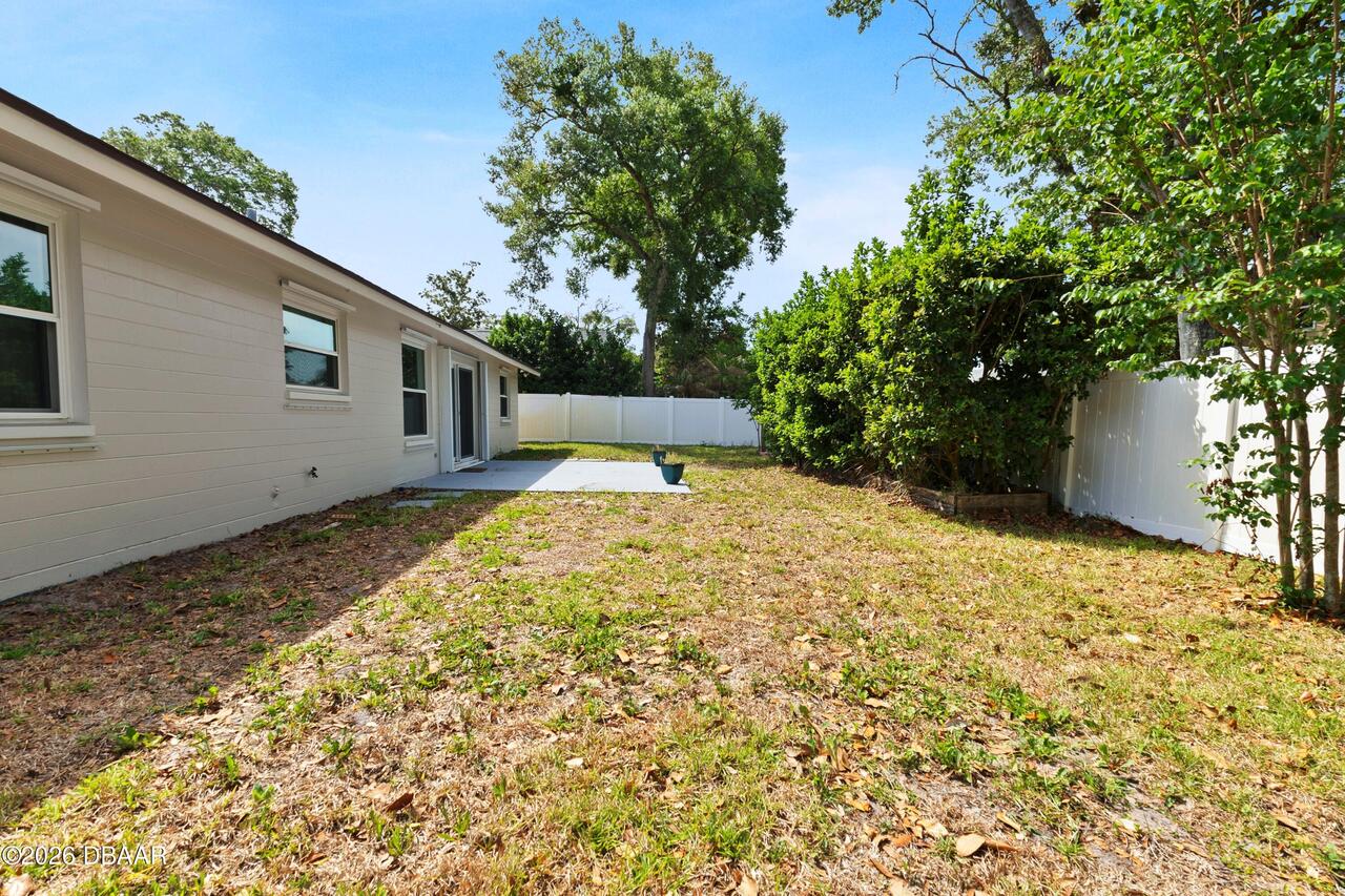 Listing Photo 14