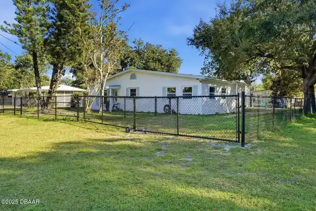 Listing Photo 19