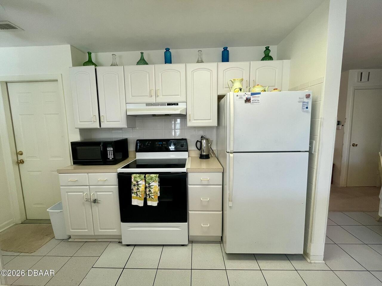 Listing Photo 9