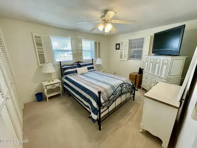 Listing Photo 17