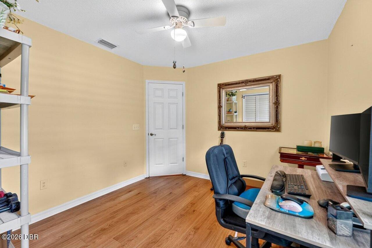 Listing Photo 25
