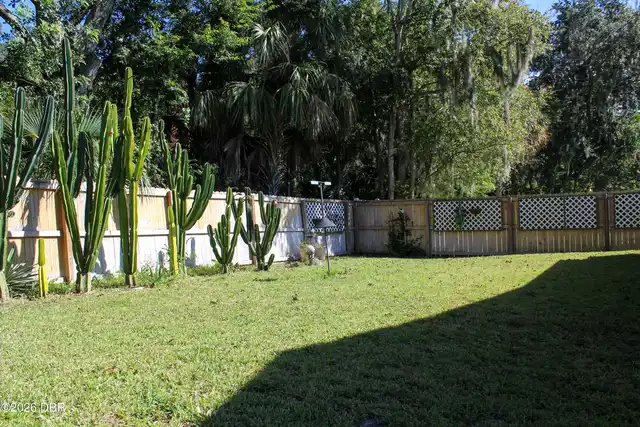 Listing Photo 16
