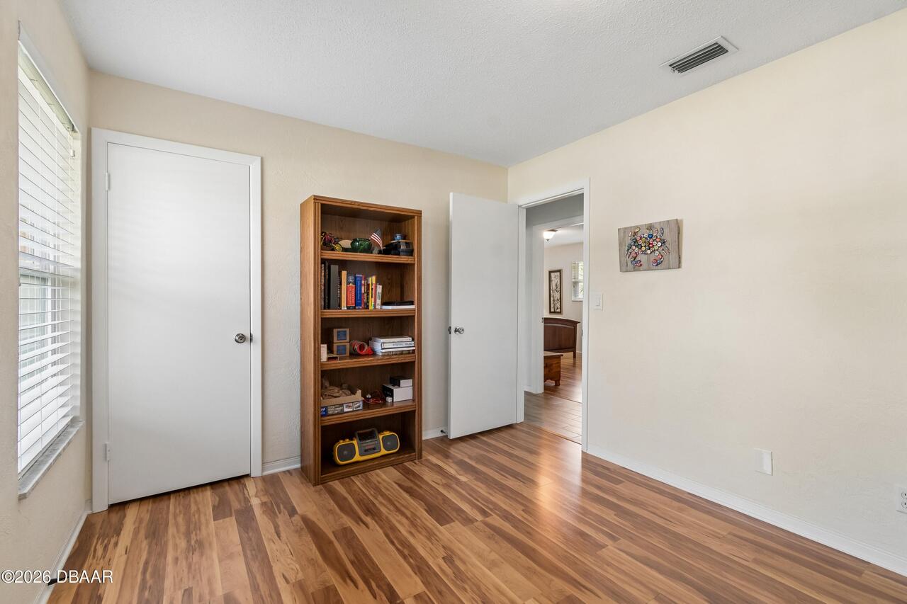 Listing Photo 27