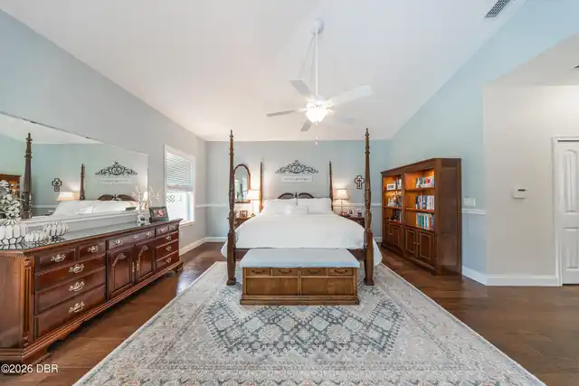 Listing Photo 19
