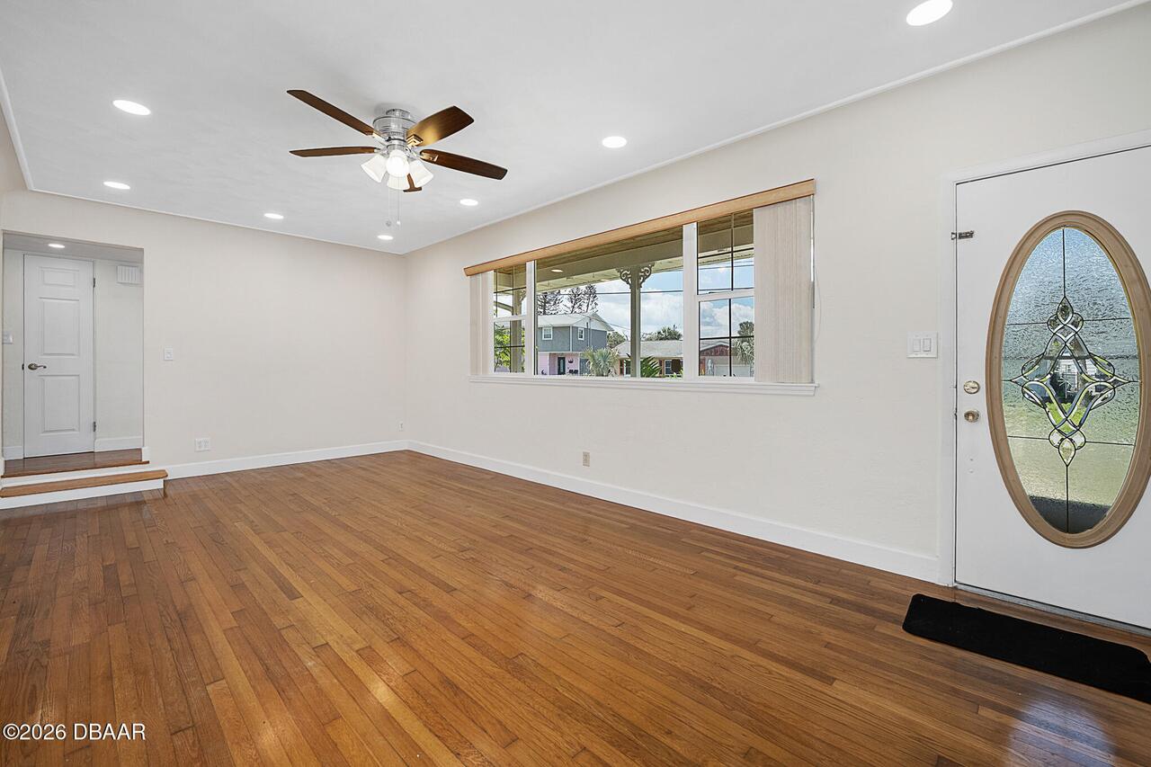Listing Photo 22