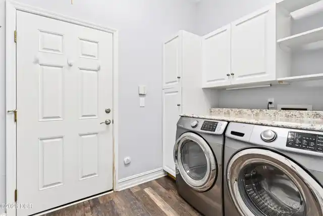 Listing Photo 14