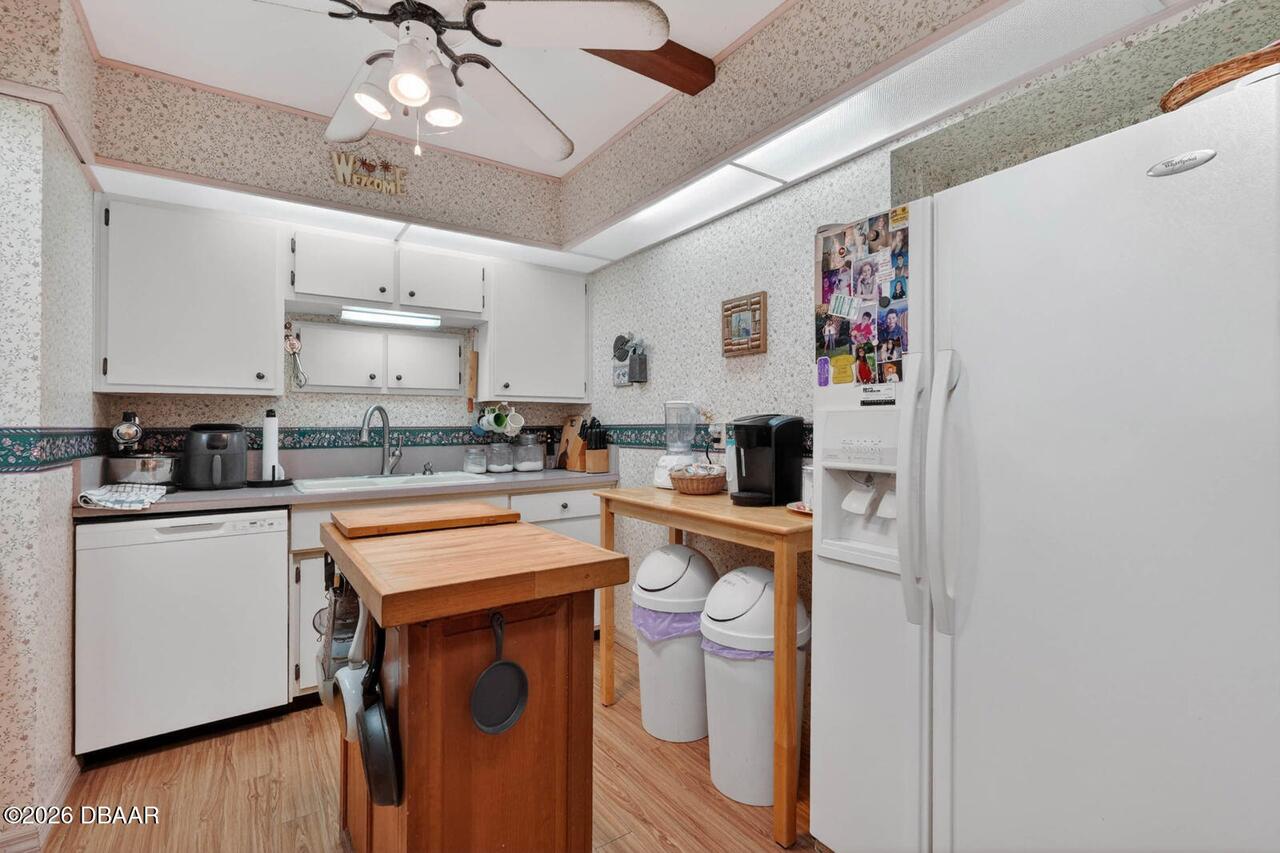 Listing Photo 10