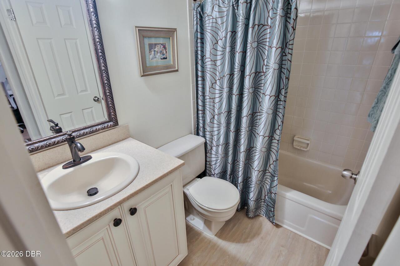 Listing Photo 23