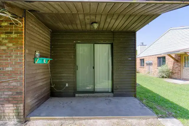 Listing Photo 20