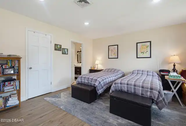 Listing Photo 42