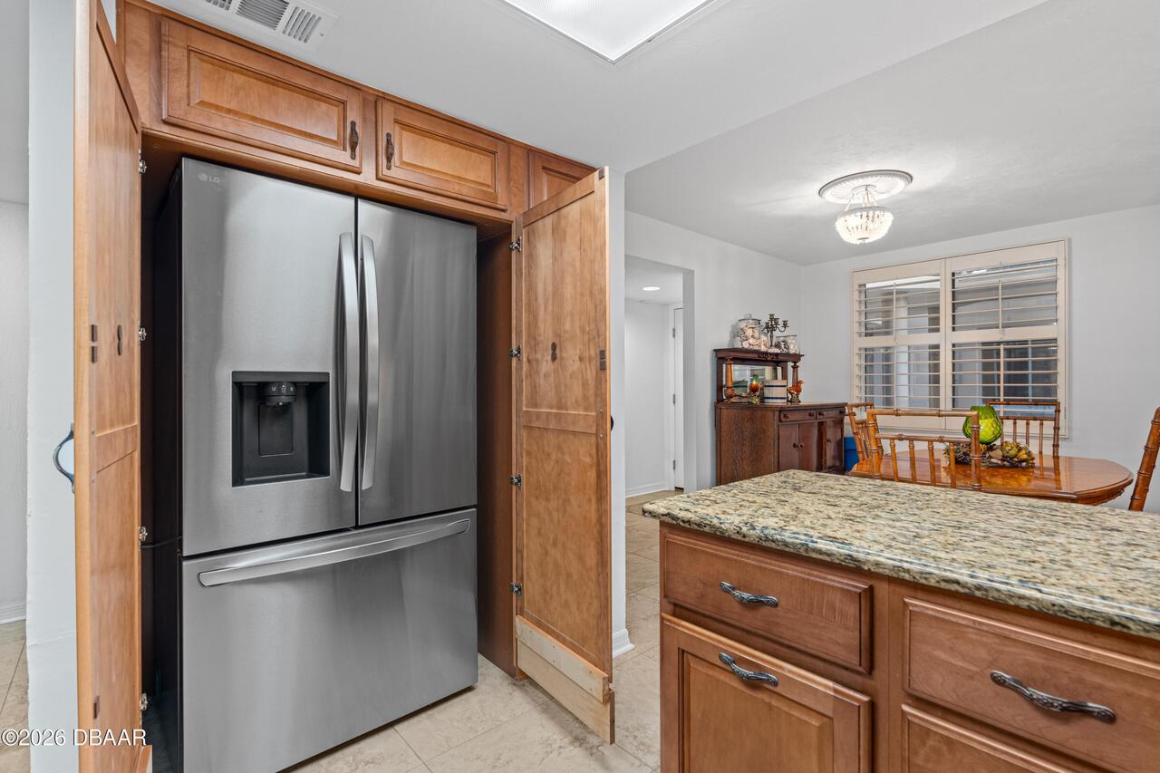 Listing Photo 17