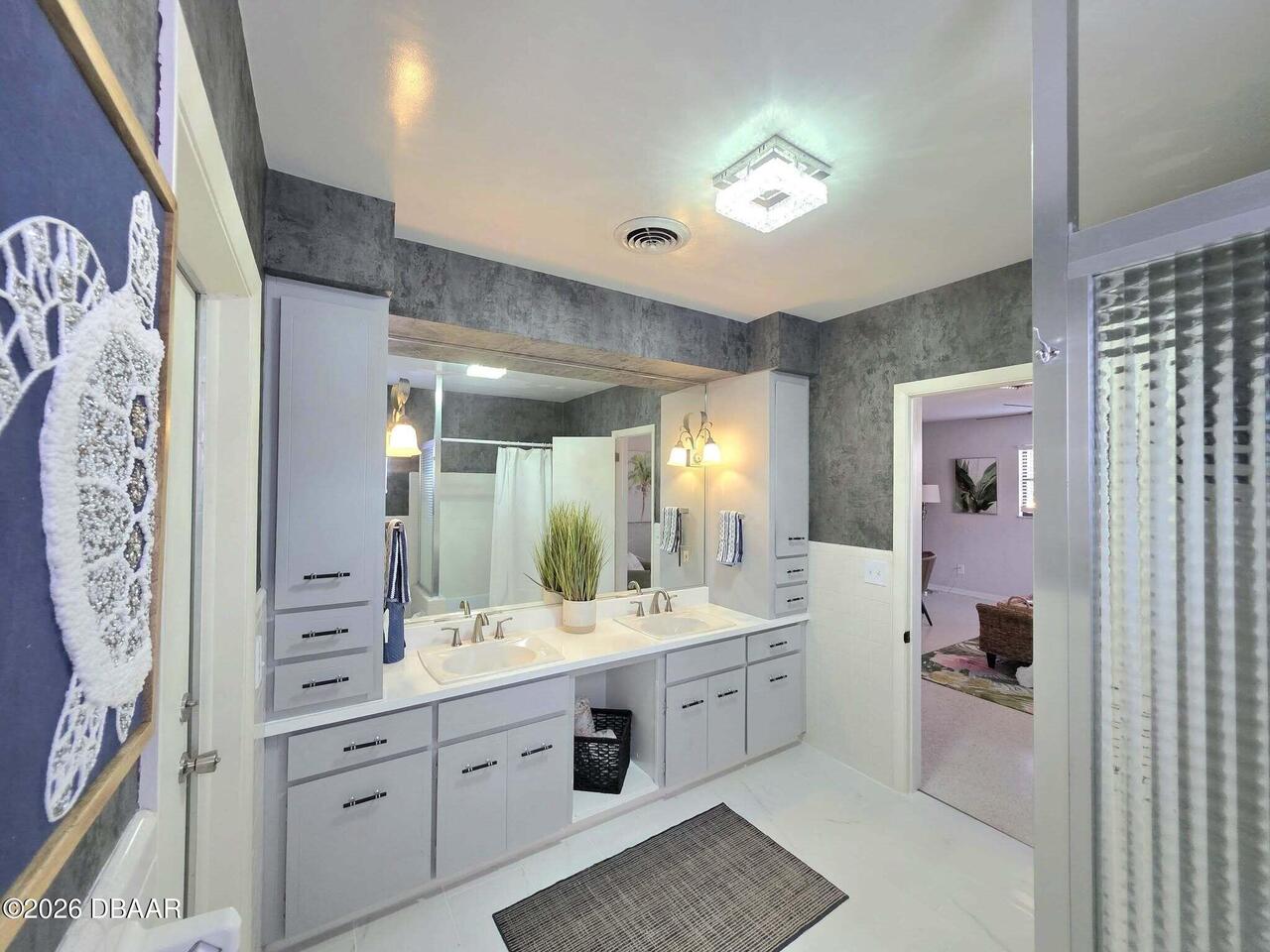 Listing Photo 35