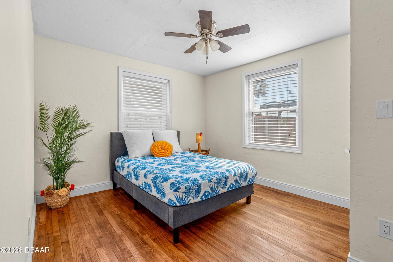 Listing Photo 14