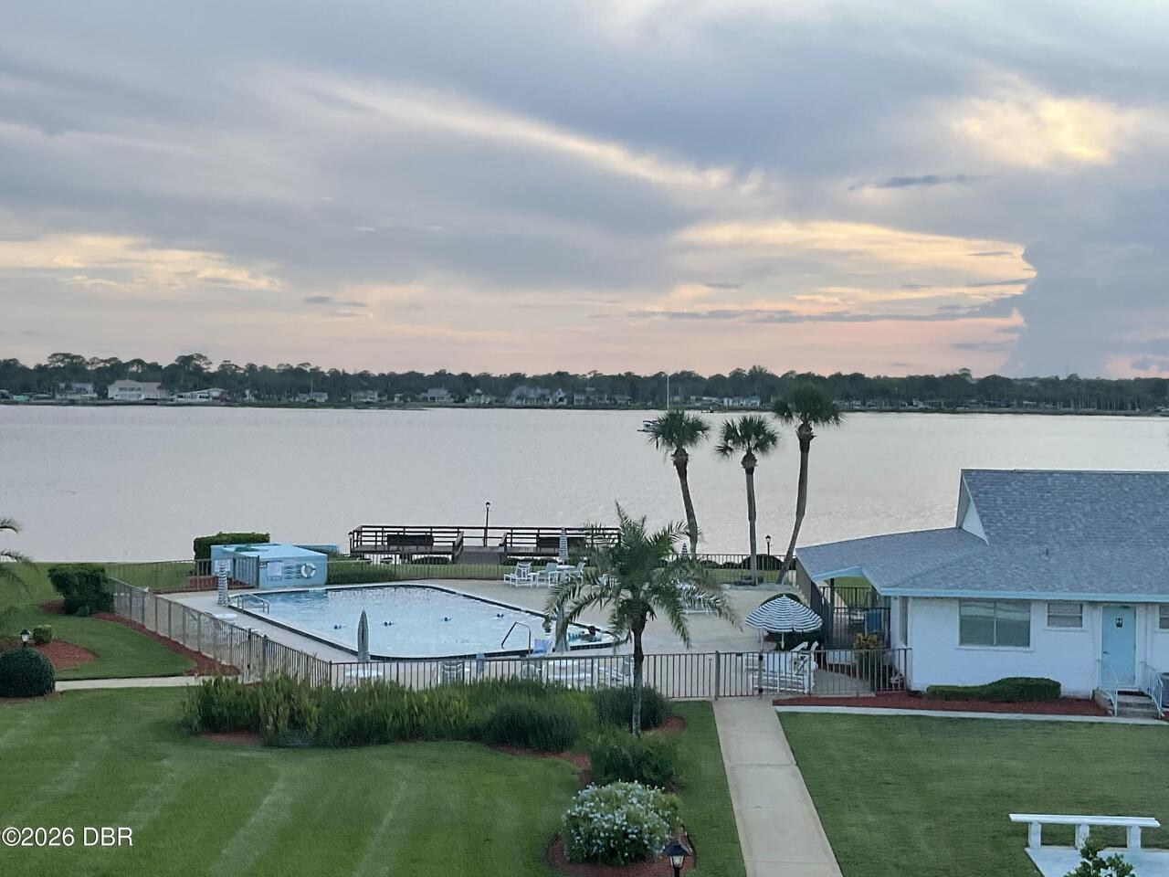 Listing Photo 17