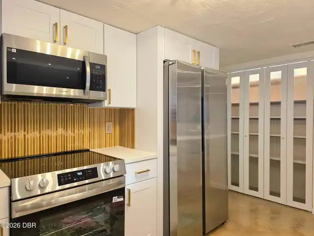 Listing Photo 13