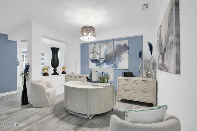 Listing Photo 18