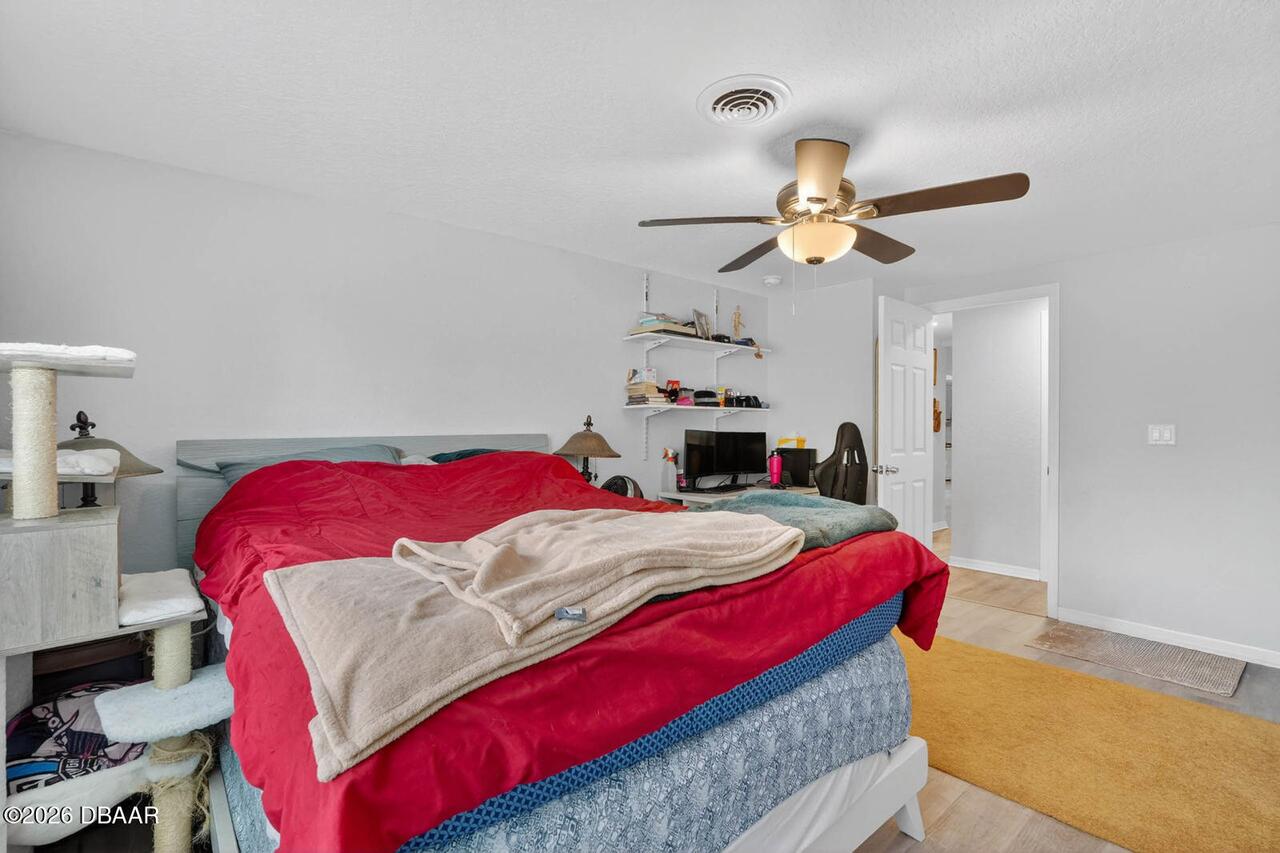 Listing Photo 24