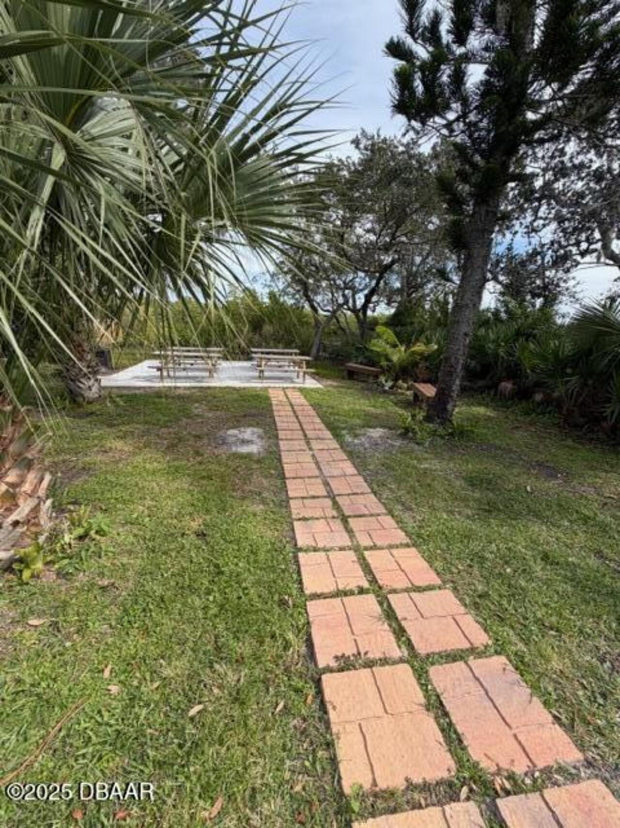Listing Photo 22